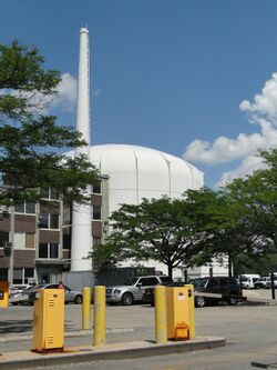 Reactor - University of Massachusetts Lowell - DSC00110.JPG