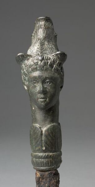 File:Roman key humanoid face 1st century CE Cleveland Museum of Art.jpg