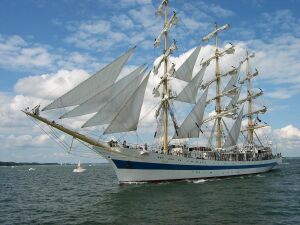 TallShipsRace 2003-Turku-fin Mir1.jpg