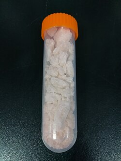 Erbium nitrate.jpg