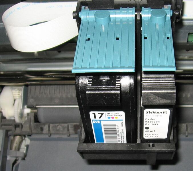 File:Ink-jet printer inside-cartridges.jpg