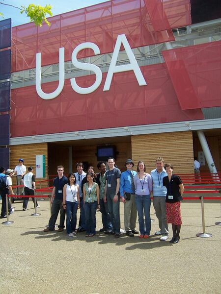 File:New Guides in Front of USA.JPG