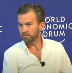 Jeremy O'Brien (born 1975) at World Economic Forum Davos 2022.png