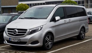 Mercedes-Benz V 250 BlueTEC Edition 1 Lang (V 447) – Frontansicht, 18. Oktober 2015, Ratingen.jpg