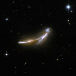 Hubble Interacting Galaxy NGC 6670 (2008-04-24).jpg