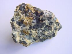 Magnesiohastingsite.jpg