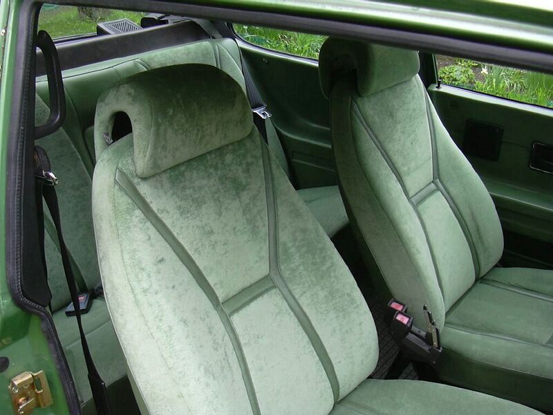 File:Saab99turbo-seats-green.jpg