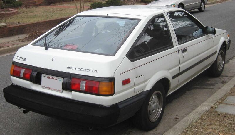 File:Toyota Corolla SR5 hatch rear.jpg