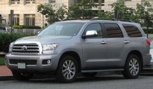 2008-2009 Toyota Sequoia Limited.jpg