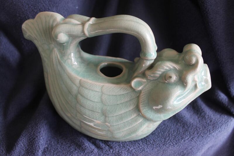 File:Celadon Glazed Pottery " Makara-Dragon-Fish-Ewer " Liao Dynasty (907-1125).JPG