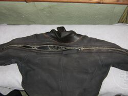 Dry suit shoulder-entry.jpg