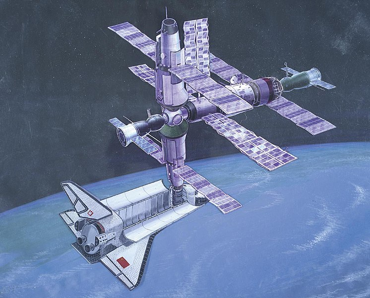 File:"Buran" docked to "Mir" space station.jpg