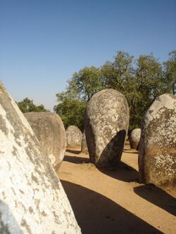 Almendres cromlech 3.jpg