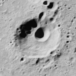 Chang Heng crater AS16-M-3001 ASU.jpg