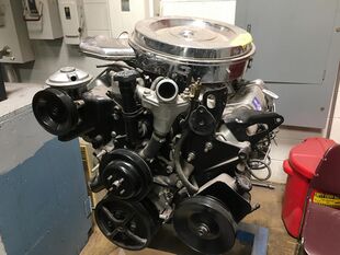Detroit Diesel V8 engine front.jpg