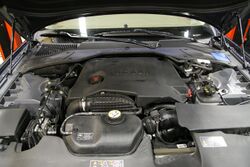 Jaguar XJ (X350) 2.7 liter V6 turbo diesel engine.jpg