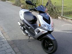 Peugeot Speedfight2 silver.jpg