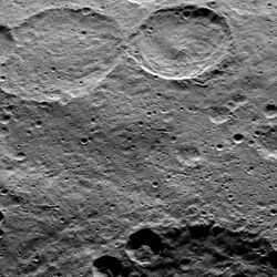PIA20149-Ceres-DwarfPlanet-Dawn-3rdMapOrbit-HAMO-image86-20151020.jpg