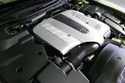 Toyota 3UZ-FE engine 001.JPG