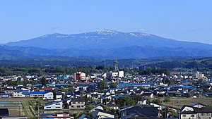 Views of Mount Moriyoshi from Tsuzureko, Kitaakita.jpg