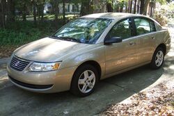 2006 Saturn Ion 2.jpg