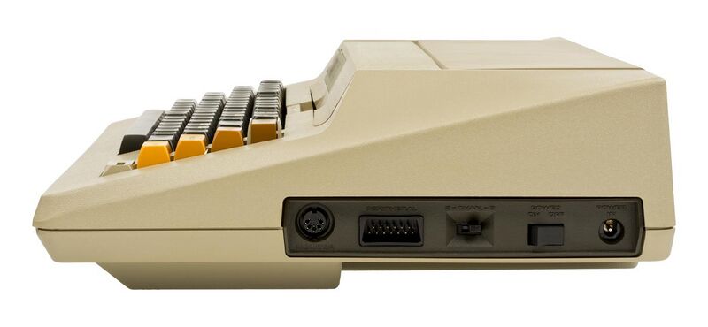 File:Atari-800-Computer-Port-Side.jpg