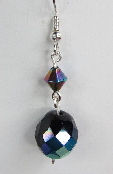 File:Earring with faceted beads arp.jpg