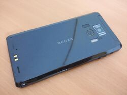 Fujitsu docomo REGZA Phone Licensed by TOSHIBA T-01D Black Back.JPG