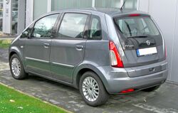 Rear of a facelifted model, distinguished by lower rear lights or reflectors, restyled taillights, and other cosmetic changes to the trim