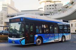 新型燃料電池バス.jpg