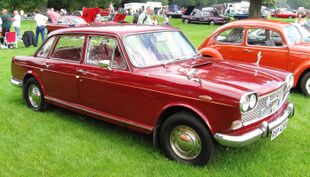 Austin 3-Litre at Glamis.jpg