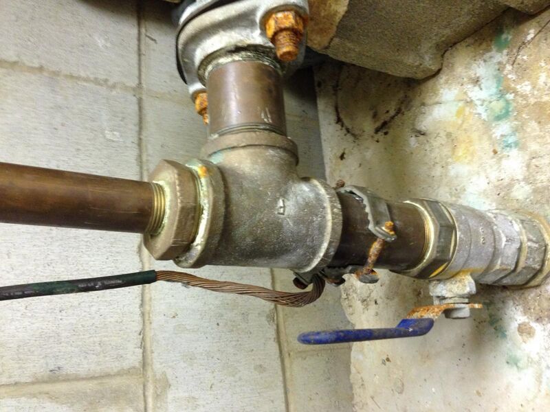File:Metal water pipe as grounding electrode.jpg