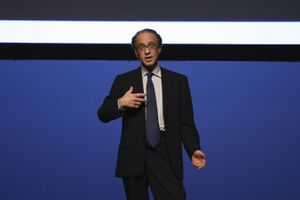 Picture of Mr. Kurzweil giving a speech