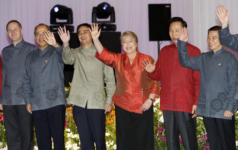 File:Singapore APEC 2009 leaders.jpg