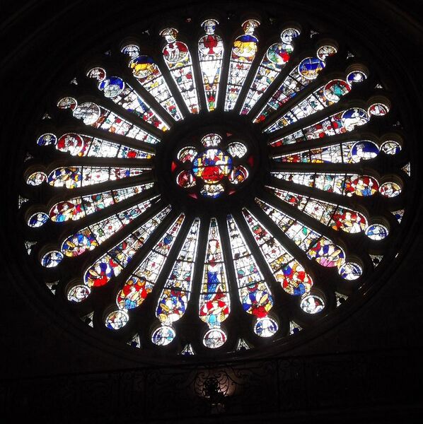 File:Angers Cathedral South Rose Window of Christ with Zodiac.jpg