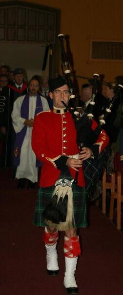 File:Bag piper, Padre, Currie Hall, Royal Military College of Canada, fall 2011.jpg