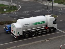Chemical tank truck Dresden.jpg