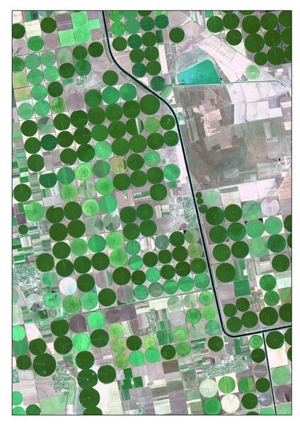 File:Irrigation Landsat8.jpg