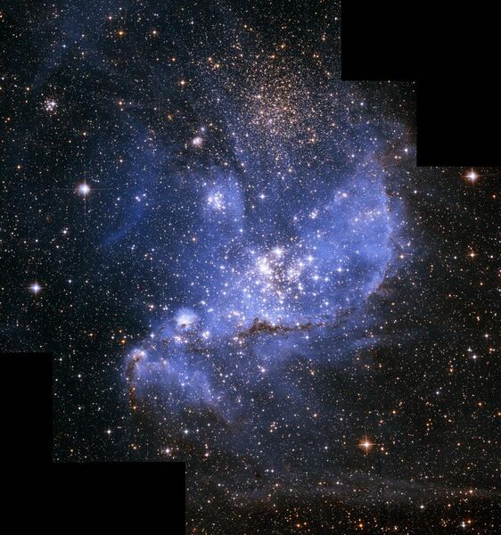File:NGC 346 in Small magellanic cloud.jpg