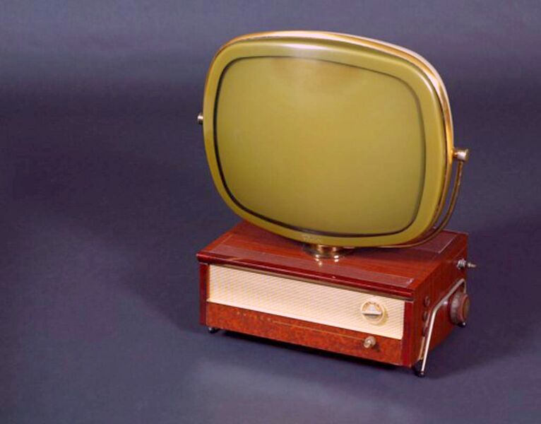 File:The Childrens Museum of Indianapolis - Philco Predicta television.jpg