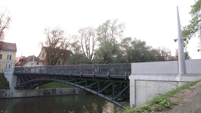 File:Hradeckega most Ljubljana (1).JPG