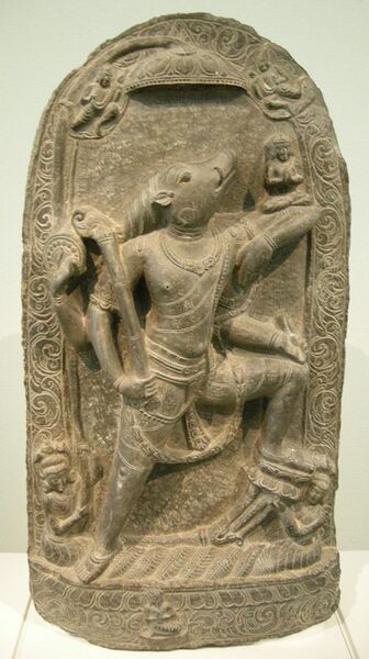 File:Nswag, india bengala occidentale, periodo pala (760-1142) varana che libera la dea della terra bhudevi, X sec..JPG