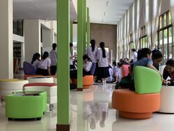 Schoolers Inside Samakkhi Witthayakhom School Library.jpg