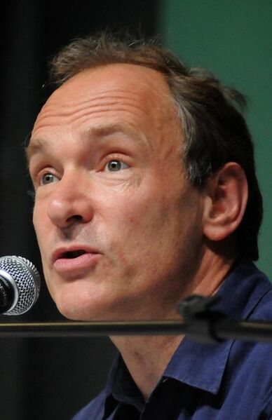 File:Tim Berners-Lee CP 2 head crop.jpg