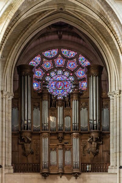 File:Laon Cathedral Organ 01.JPG