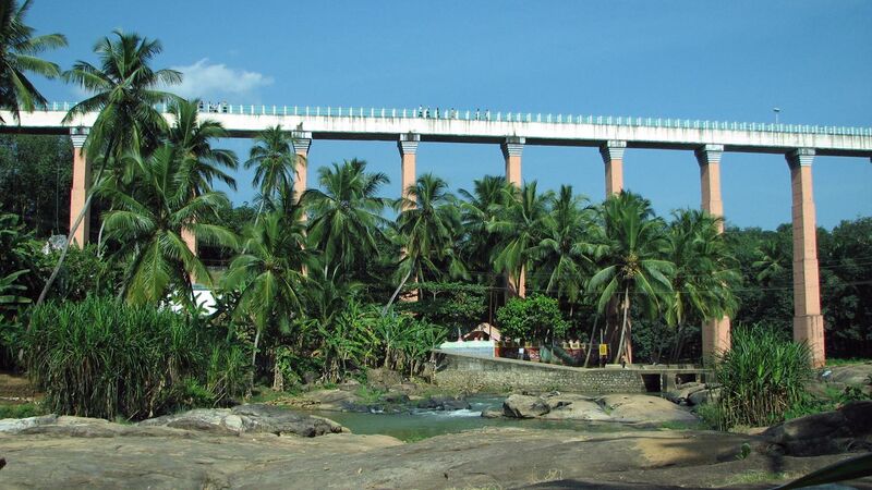 File:Mathur Hanging Trough Bridge.JPG