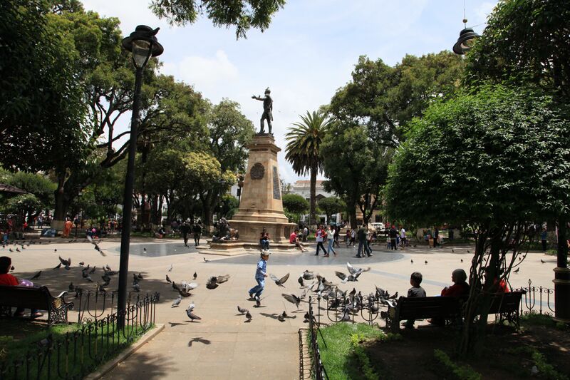 File:The 25th of May Plaza.jpg