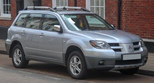 2003 Mitsubishi Outlander Sport SE Automatic 2.4 Front.jpg