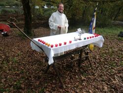 Jacques Gagey, Chaplain General of Scouts et Guides de France with a portable altar built with pioneering techniques.jpg