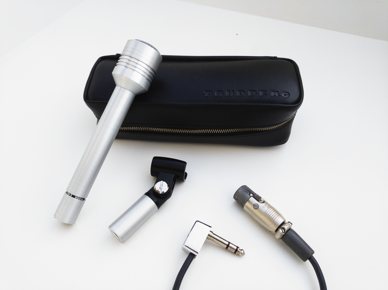 File:Tandberg Microphone 5 (TM 5) and accessories.png